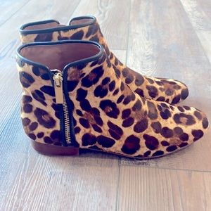 NWOT Louise et Cie leopard booties 🖤